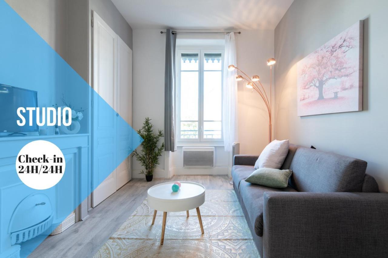Mace Studio Apartment Lyon Bagian luar foto